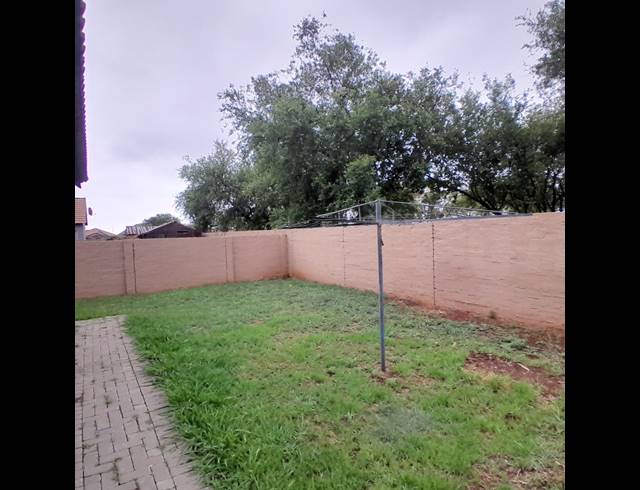 3 BEDROOM HOUSE FOR SALE IN WATERKLOOF EAST